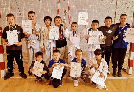 https://storage.bljesak.info/article/466782/450x310/judo neretva.jpg